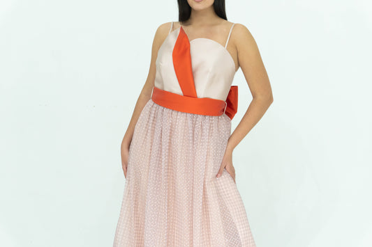 Nefertari Labito Con Corpetto In Mikado Cipria