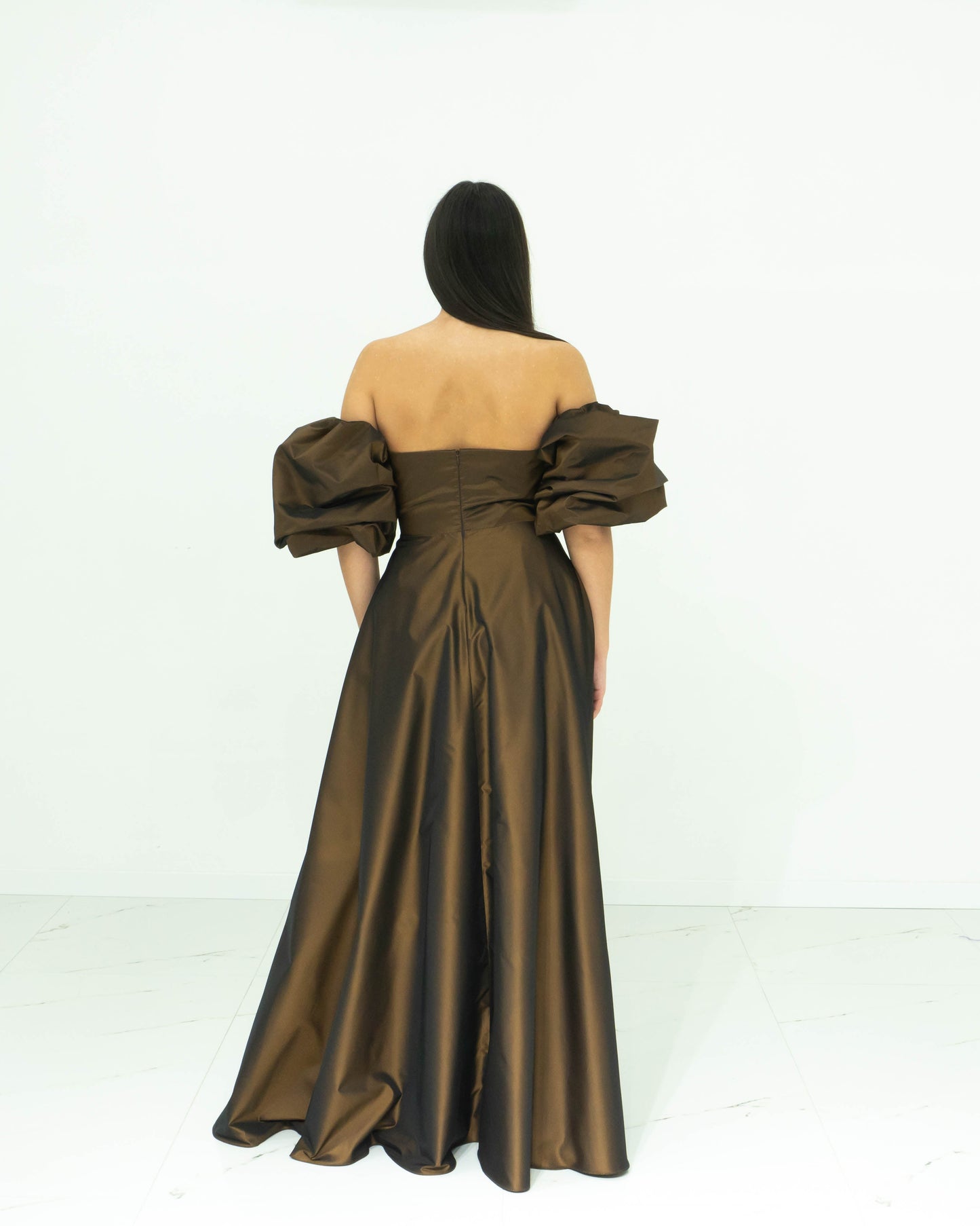 Abito lungo da cerimonia FABRIZIA DEA in taffetà marrone